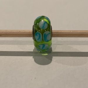 Trollbeads Turquoise Green Dot Bead